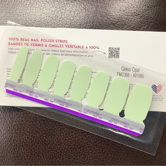 💥2/$24 or 3/$30 💥 Color street nail strips called “ Glass Opal” a light green - Picture 2 of 4